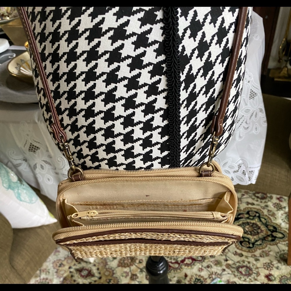 Connection Woven Crossbody - Picture 9 of 13